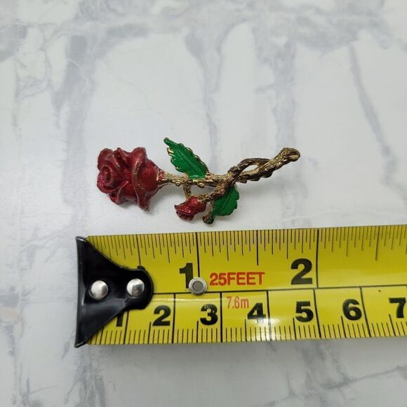 2/$20 Vintage Gold Tone Red Rose Brooch - Picture 8 of 8